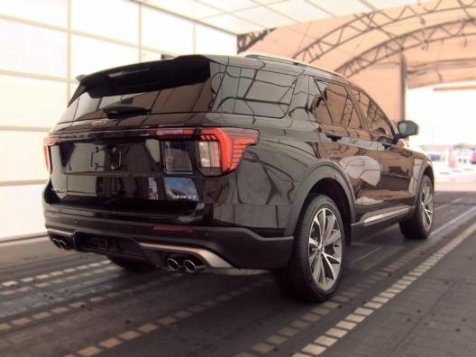 Ford Explorer Platinum 4WD 2025