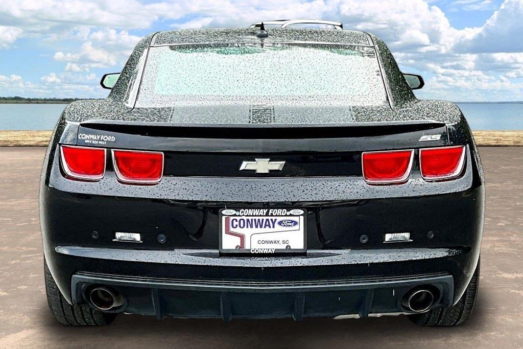 Chevrolet Camaro 2dr Cpe 2SS 2010