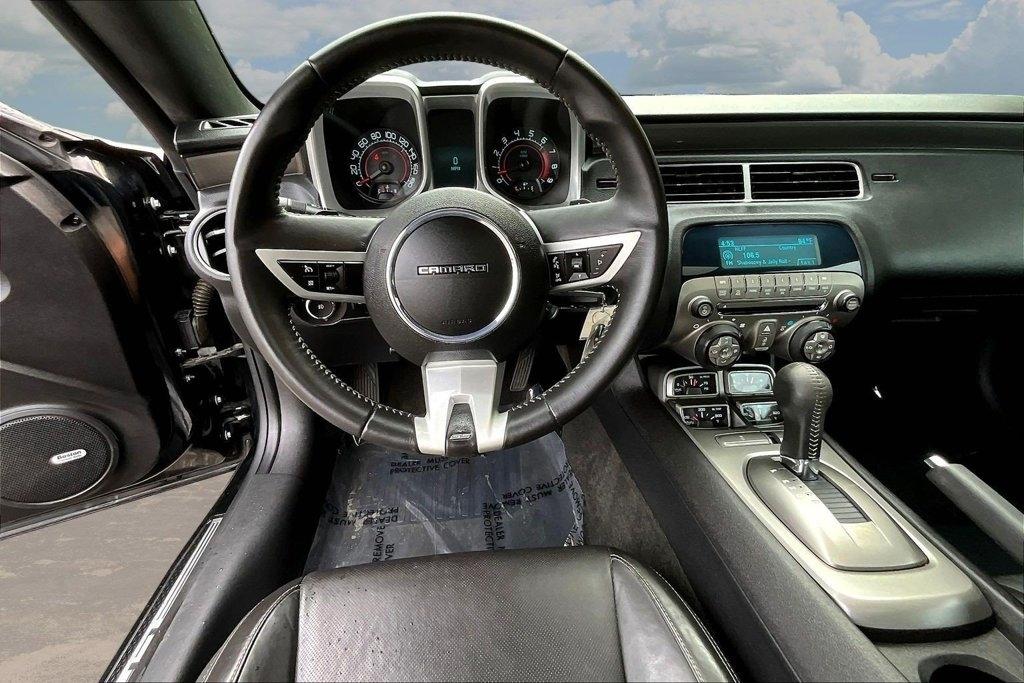 Chevrolet Camaro 2dr Cpe 2SS 2010