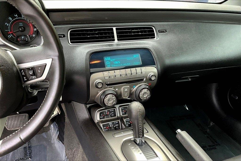 Chevrolet Camaro 2dr Cpe 2SS 2010