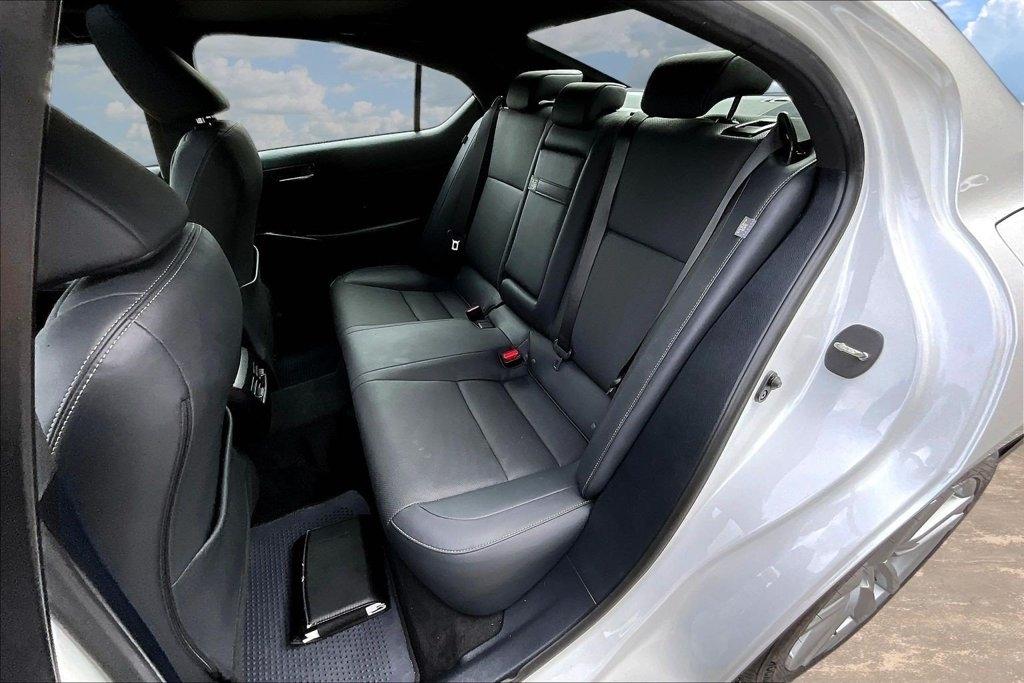Lexus IS IS 300 RWD 2023