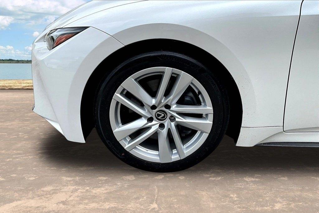 Lexus IS IS 300 RWD 2023