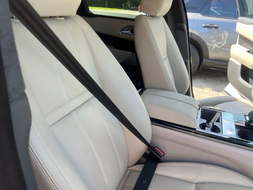 Land Rover Range Rover Velar P250 R-Dynamic S 2022