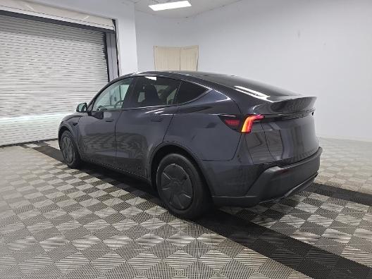 Tesla Model Y Premium RWD 2026