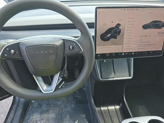 Tesla Model Y Premium RWD 2026