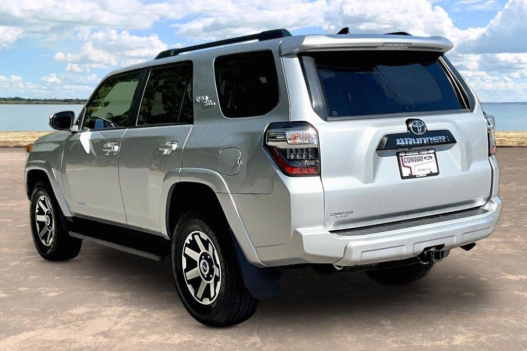 Toyota 4Runner TRD Off Road 4WD (Natl) 2021