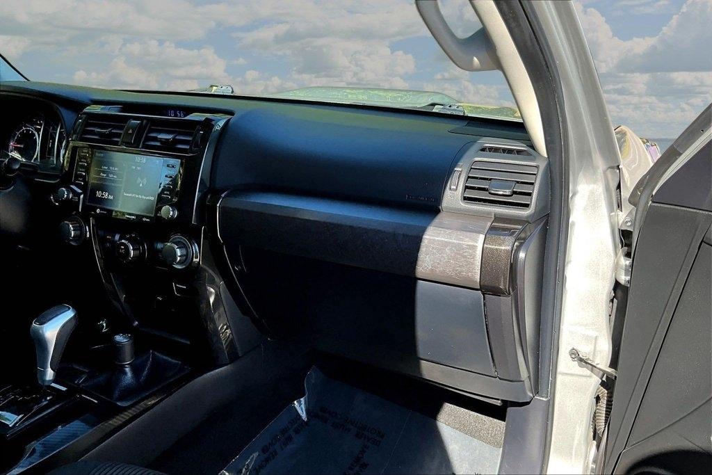 Toyota 4Runner TRD Off Road 4WD (Natl) 2021