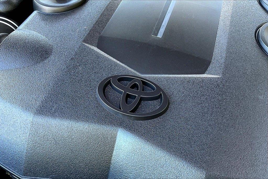 Toyota 4Runner TRD Off Road 4WD (Natl) 2021
