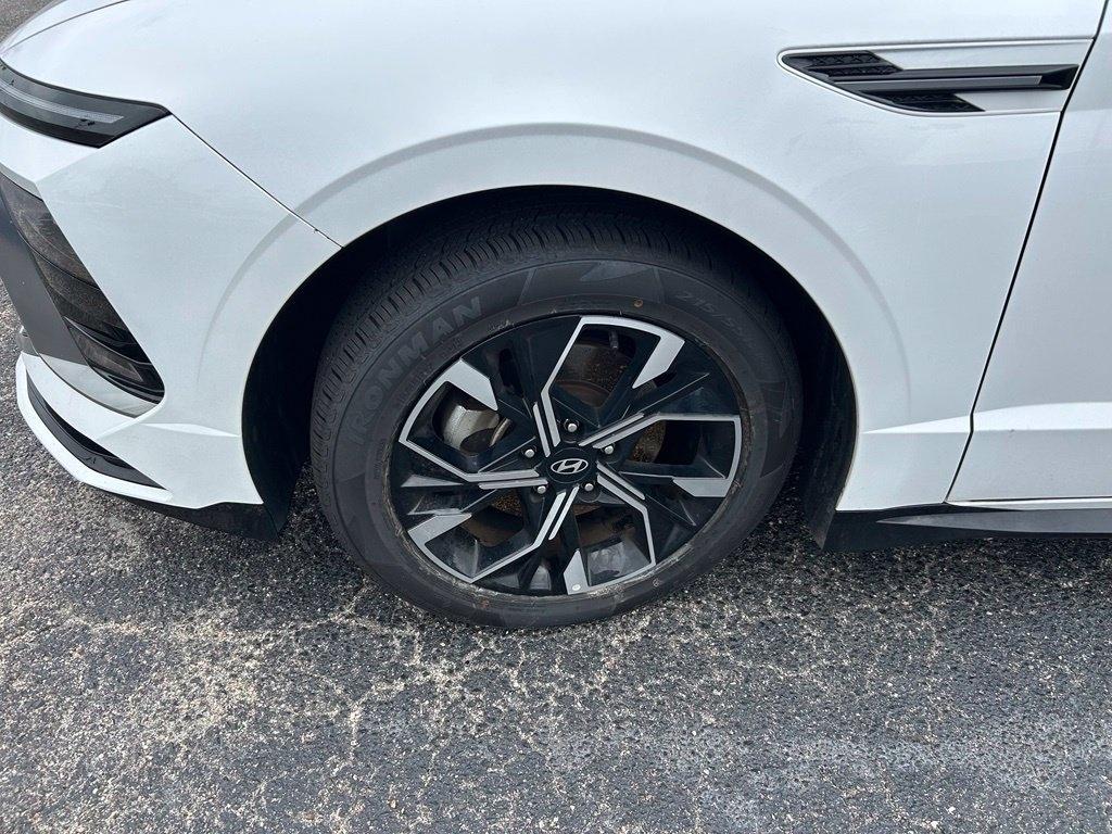 Hyundai Sonata SEL FWD 2025