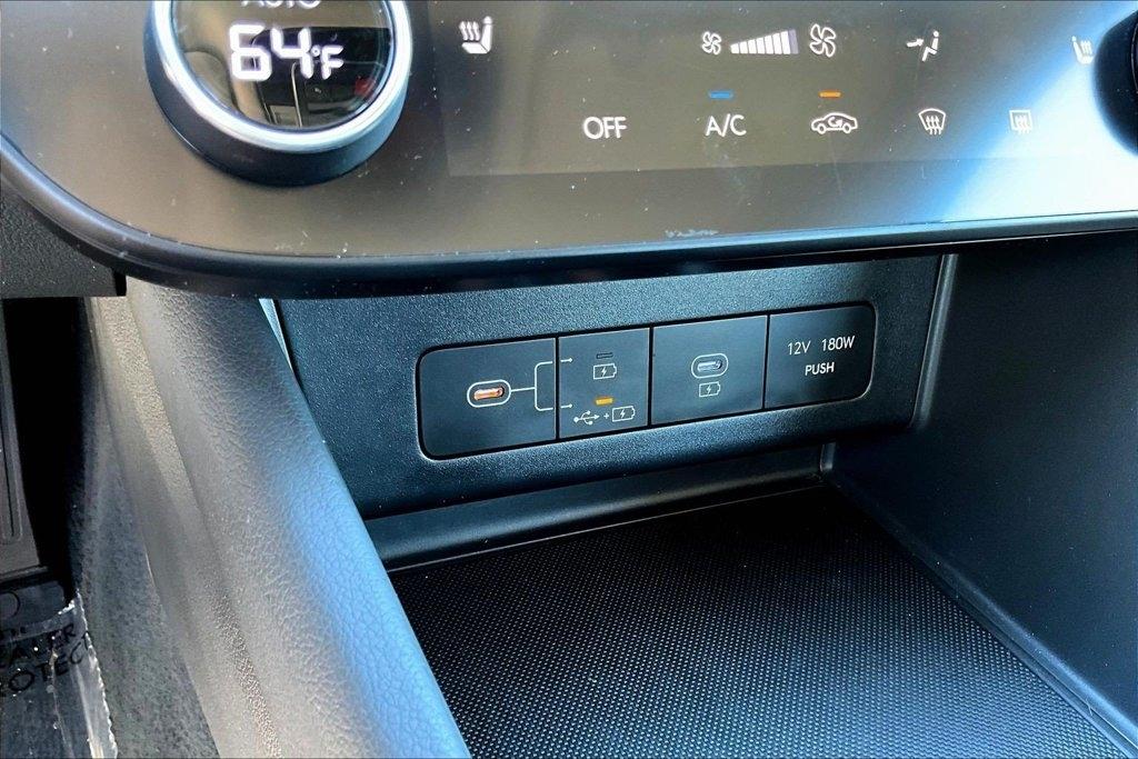 Hyundai Sonata SEL FWD 2025