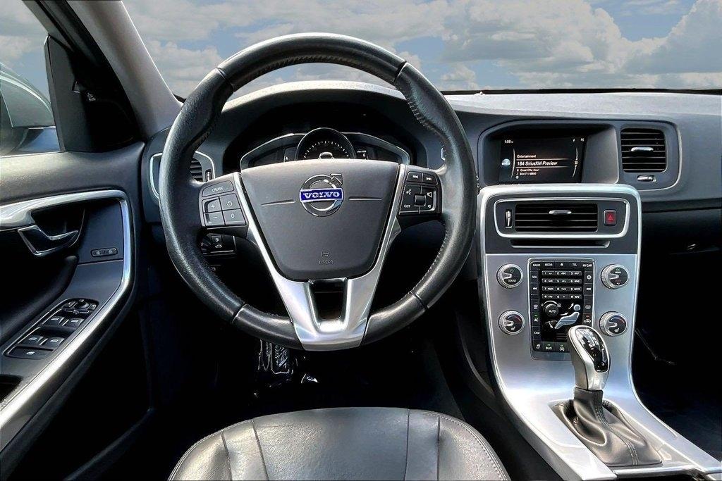 Volvo V60 T5 FWD Premier 2017