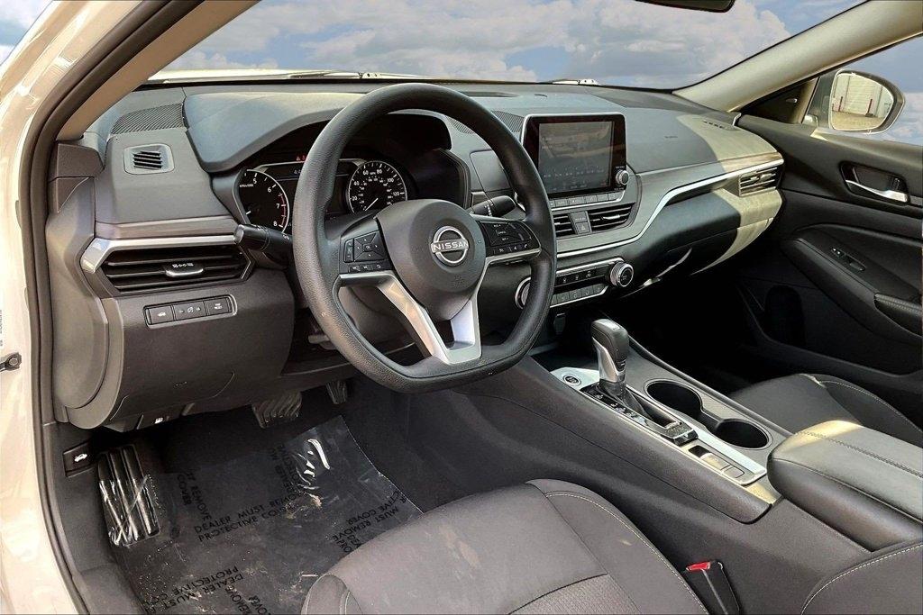 Nissan Altima SV AWD 2025