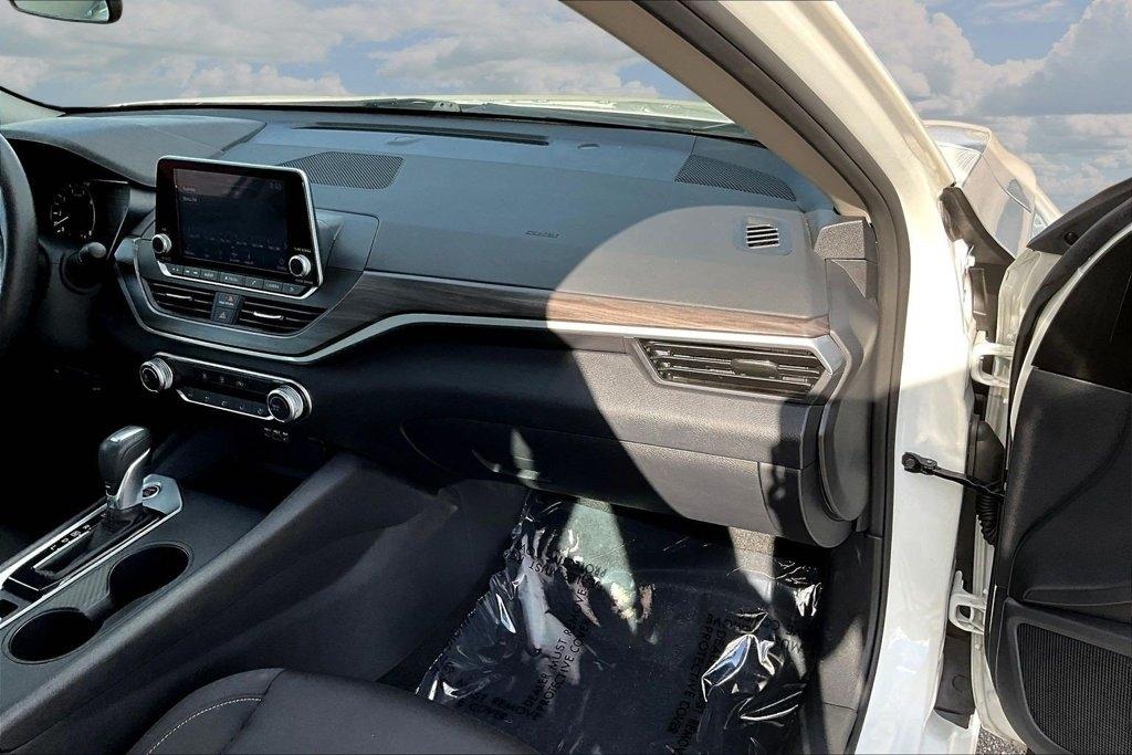 Nissan Altima SV AWD 2025