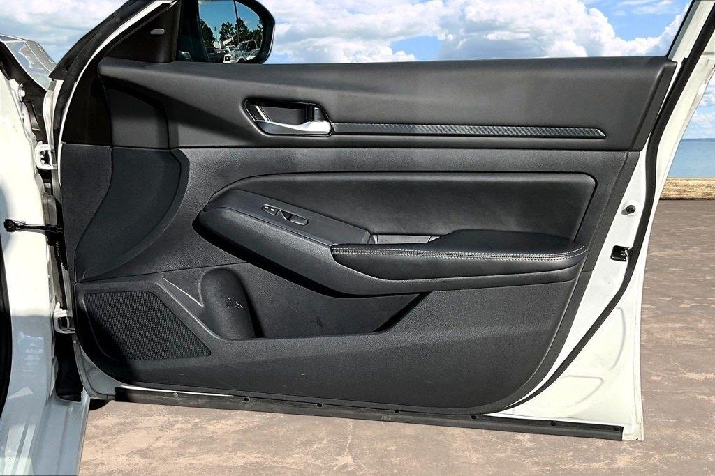 Nissan Altima SV AWD 2025