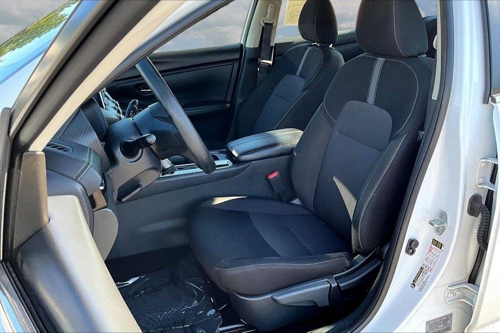 Nissan Sentra SV CVT 2025