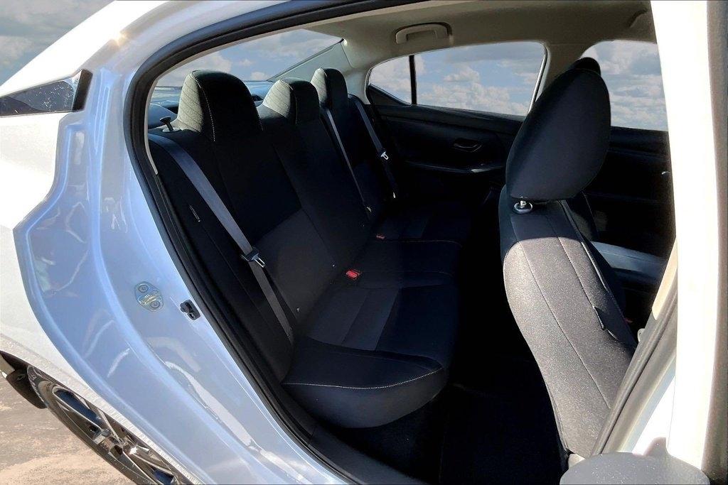 Nissan Sentra SV CVT 2025