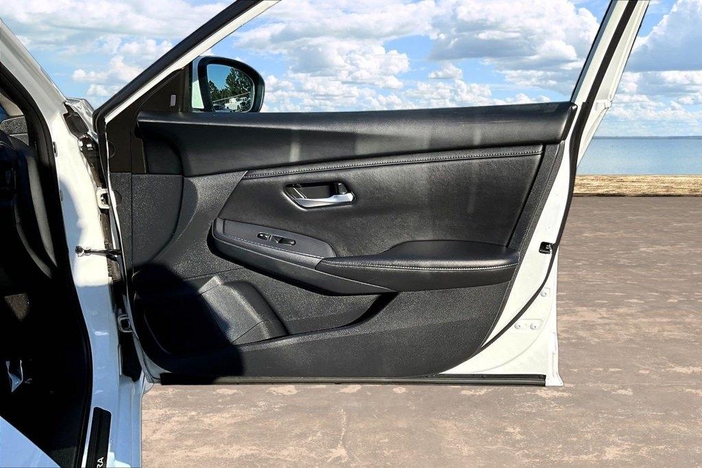 Nissan Sentra SV CVT 2025