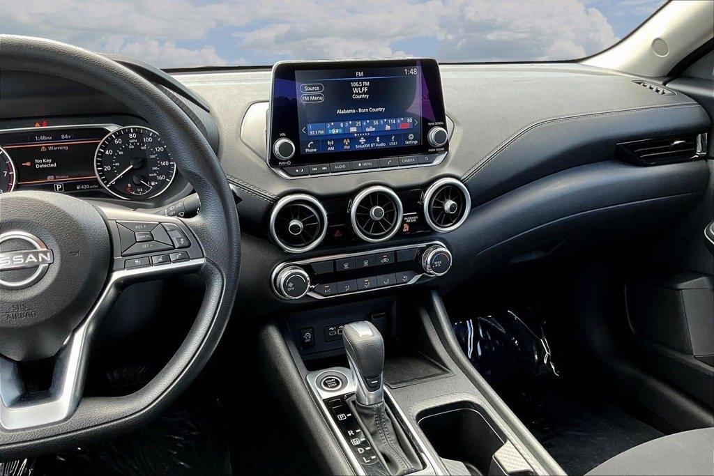 Nissan Sentra SV CVT 2025
