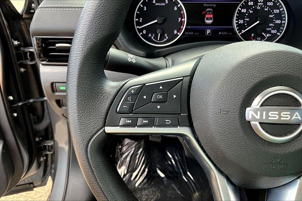 Nissan Sentra SV CVT 2025