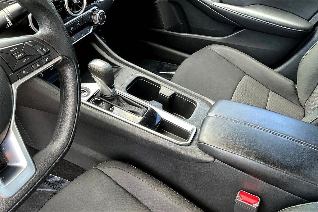 Nissan Sentra SV CVT 2025