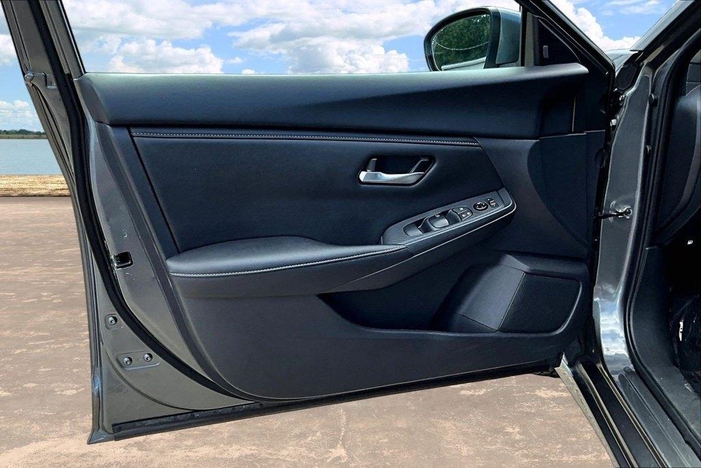 Nissan Sentra SV CVT 2025