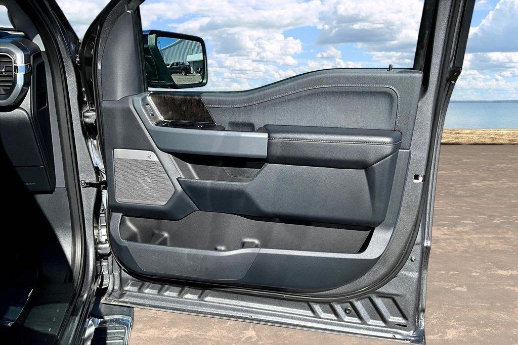 Ford F-150 King Ranch 4WD SuperCrew 5.5' Box 2023