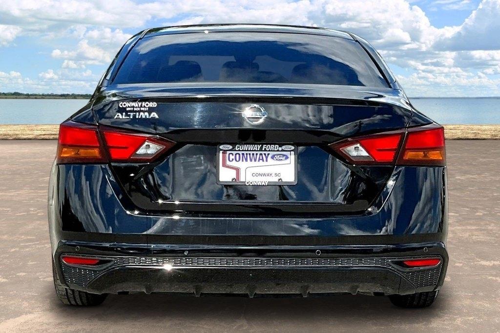 Nissan Altima 2.5 S Sedan 2021