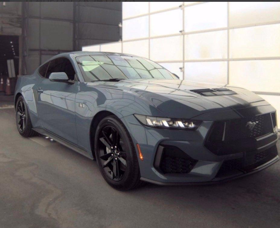 Ford Mustang GT Fastback 2024