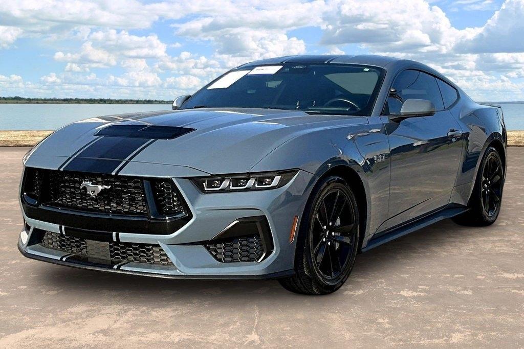 Ford Mustang GT Fastback 2024