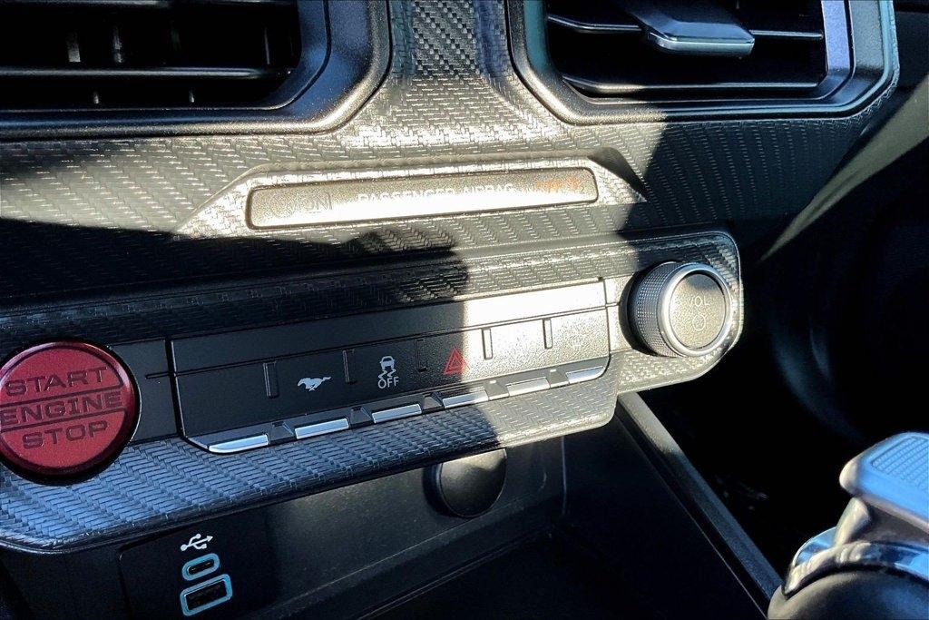 Ford Mustang GT Fastback 2024