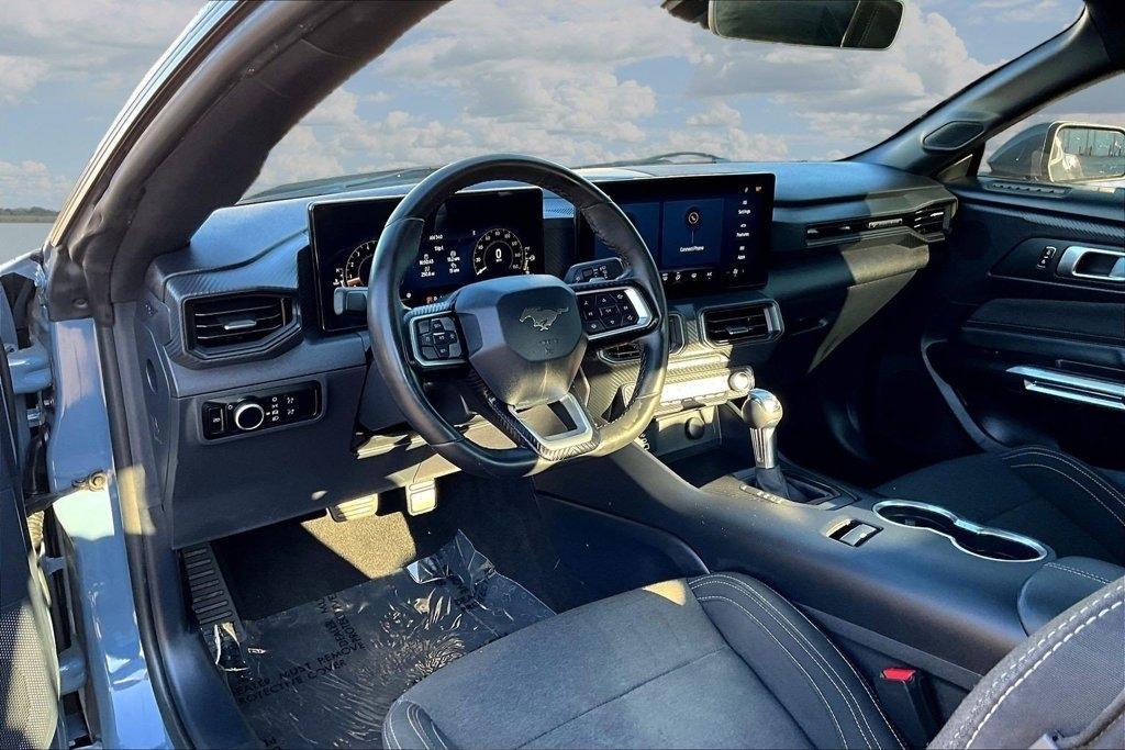 Ford Mustang GT Fastback 2024