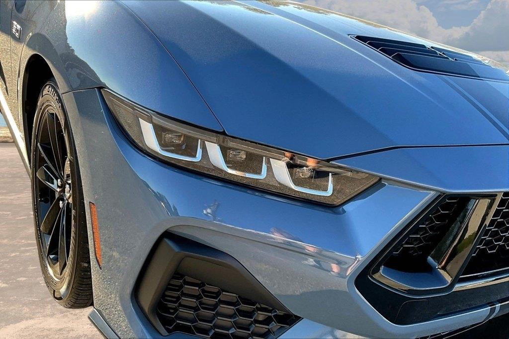 Ford Mustang GT Fastback 2024