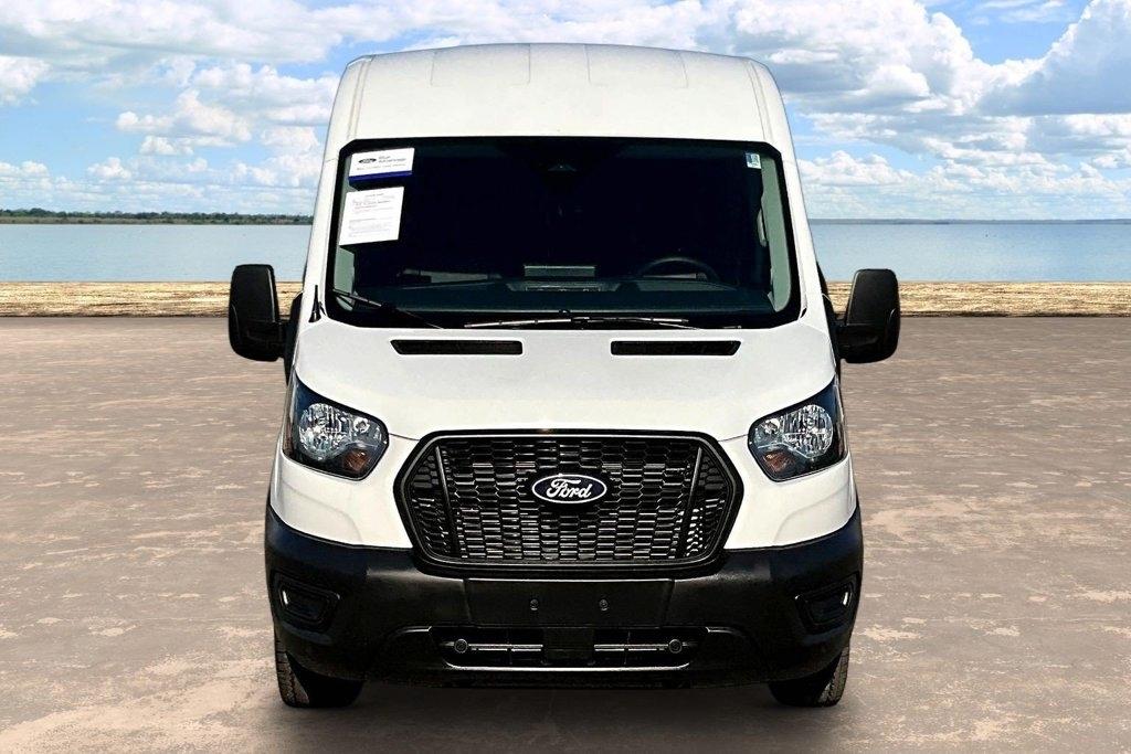 Ford Transit Cargo Van T-250 148" Med Rf 9150 GVWR RWD 2026