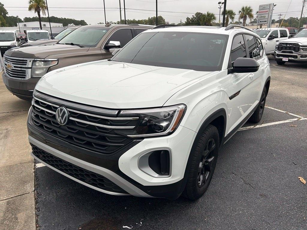 Volkswagen Atlas 2.0T Peak Edition SE w/Technology 4MOTION 2024