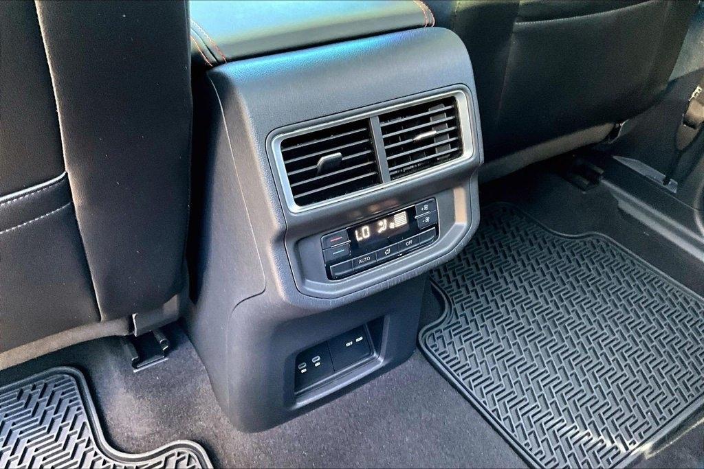 Volkswagen Atlas 2.0T Peak Edition SE w/Technology 4MOTION 2024