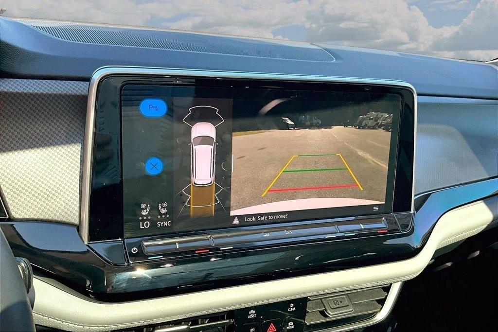 Volkswagen Atlas 2.0T Peak Edition SE w/Technology 4MOTION 2024
