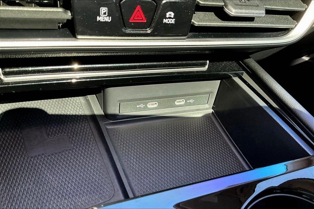 Volkswagen Atlas 2.0T Peak Edition SE w/Technology 4MOTION 2024
