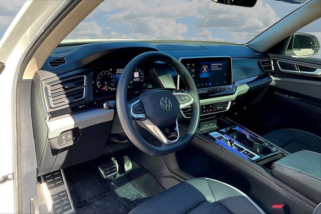 Volkswagen Atlas 2.0T Peak Edition SE w/Technology 4MOTION 2024