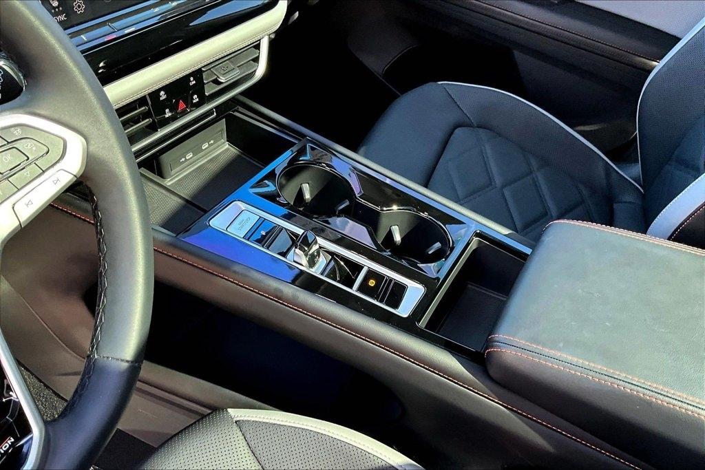 Volkswagen Atlas 2.0T Peak Edition SE w/Technology 4MOTION 2024