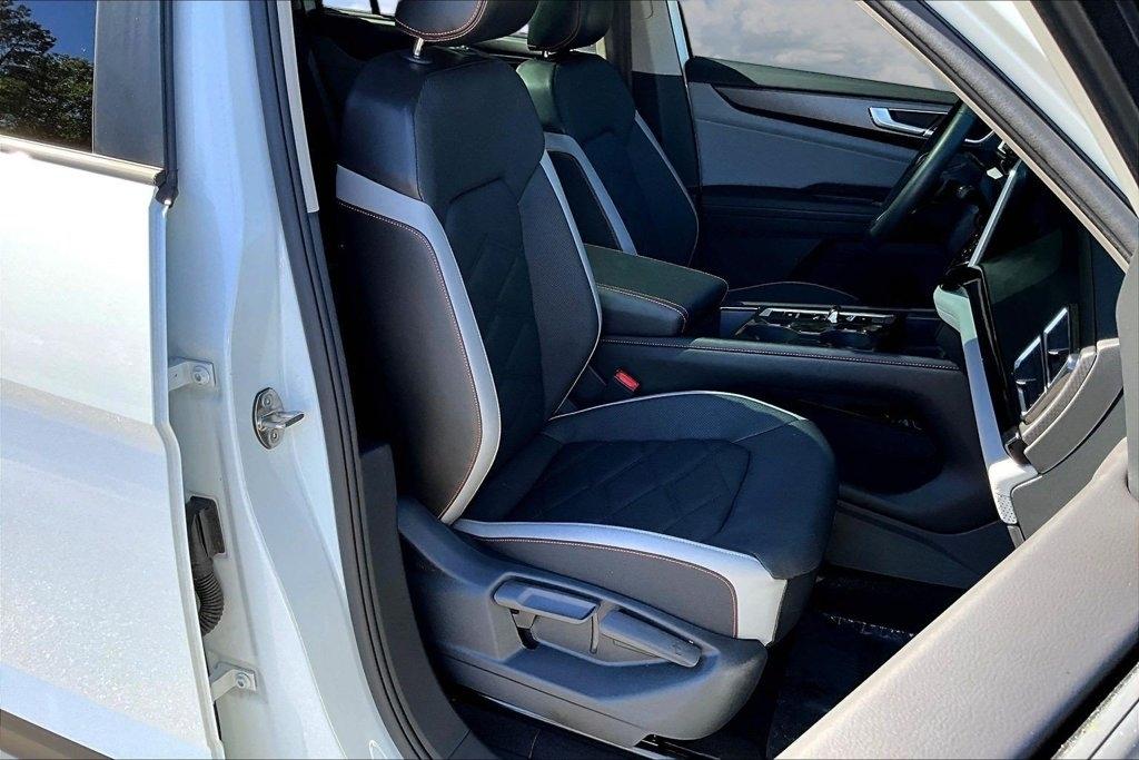 Volkswagen Atlas 2.0T Peak Edition SE w/Technology 4MOTION 2024