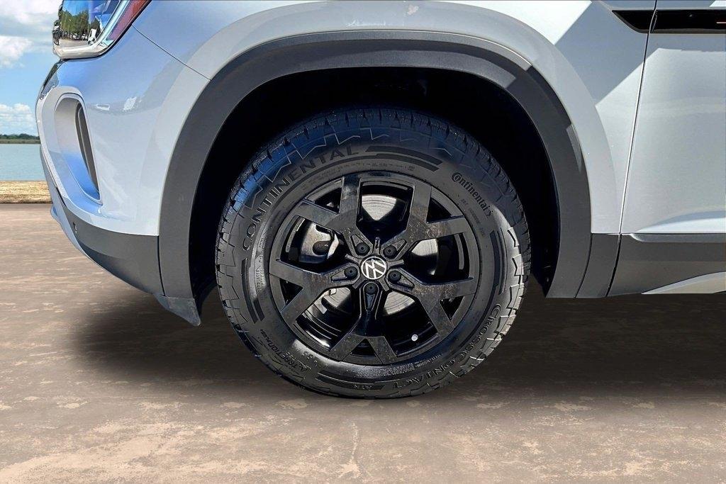 Volkswagen Atlas 2.0T Peak Edition SE w/Technology 4MOTION 2024