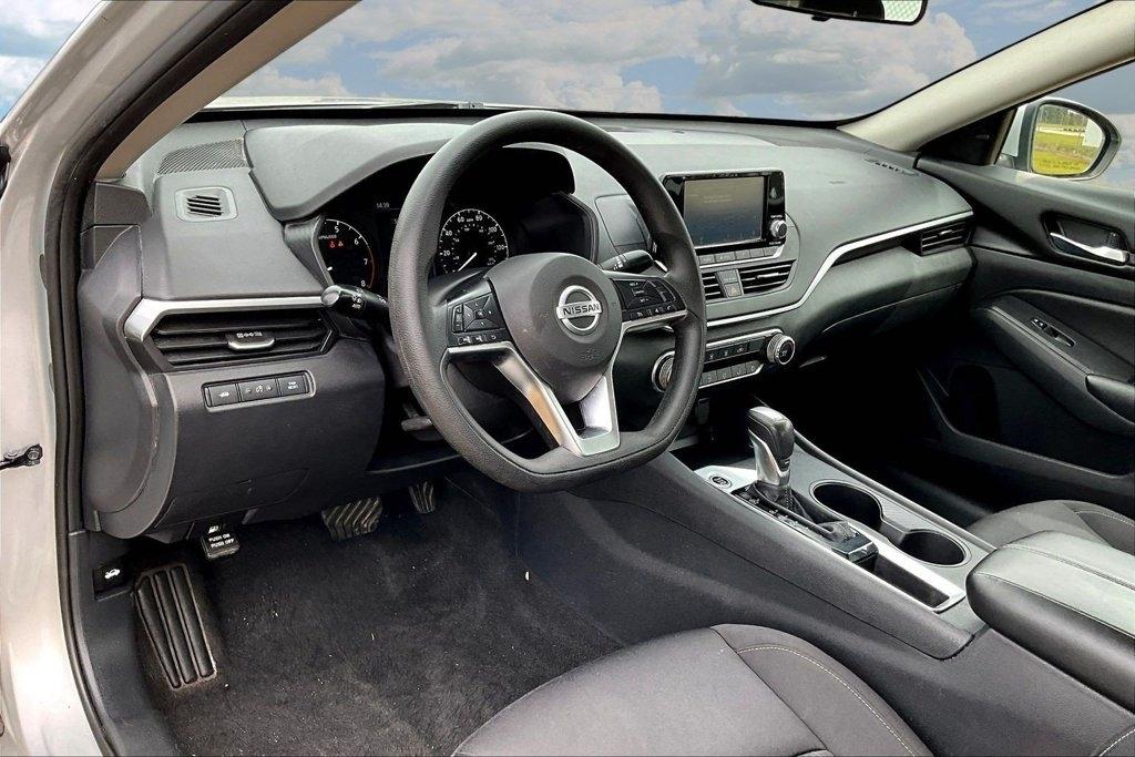 Nissan Altima 2.5 S Sedan 2022