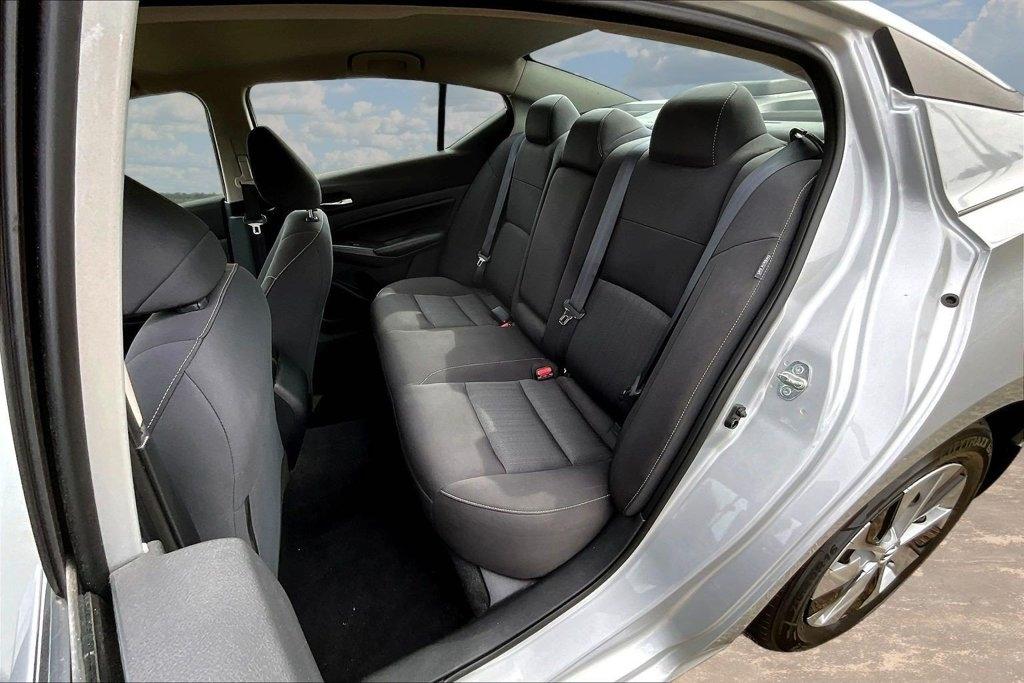 Nissan Altima 2.5 S Sedan 2022