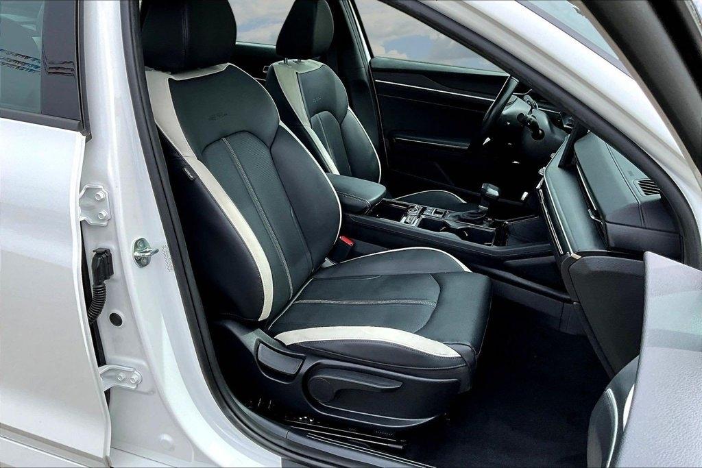 Kia K5 GT-Line Auto FWD 2025