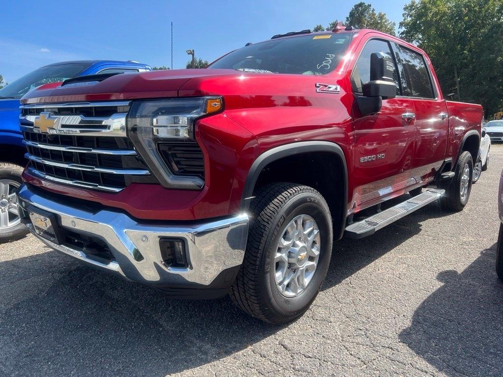 Chevrolet Silverado 2500HD 4WD Crew Cab 159" LTZ 2024