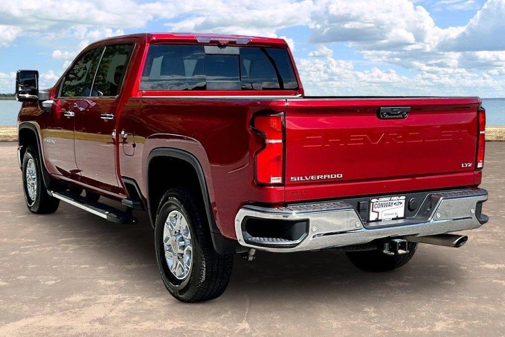 Chevrolet Silverado 2500HD 4WD Crew Cab 159" LTZ 2024