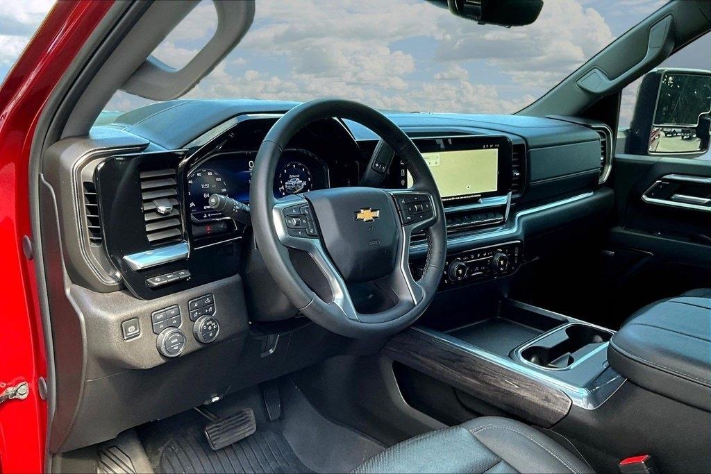 Chevrolet Silverado 2500HD 4WD Crew Cab 159" LTZ 2024