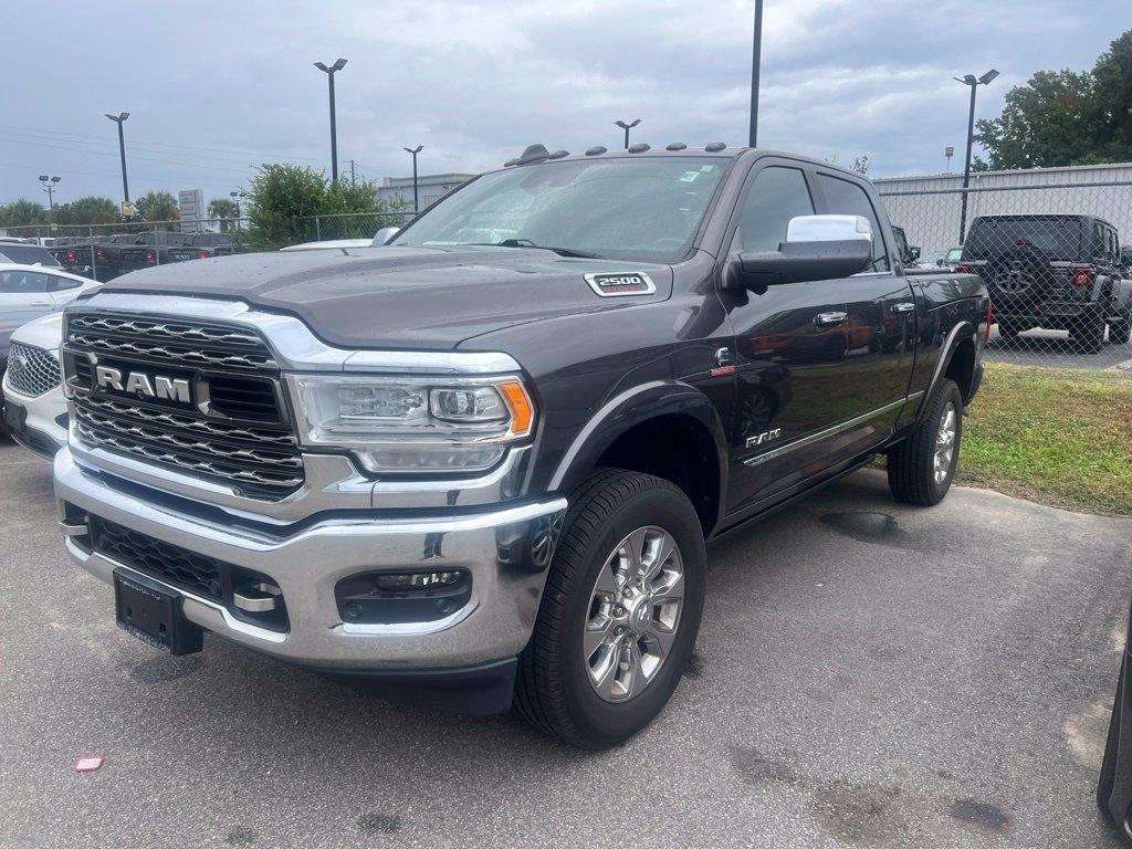 RAM 2500 Limited 4x4 Crew Cab 6'4" Box 2019