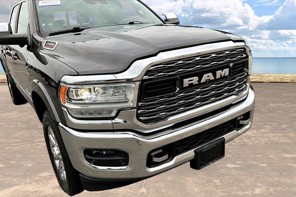 RAM 2500 Limited 4x4 Crew Cab 6'4" Box 2019