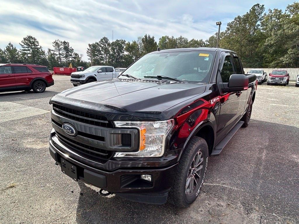 Ford F-150 Lariat 4WD SuperCab 8' Box 2019